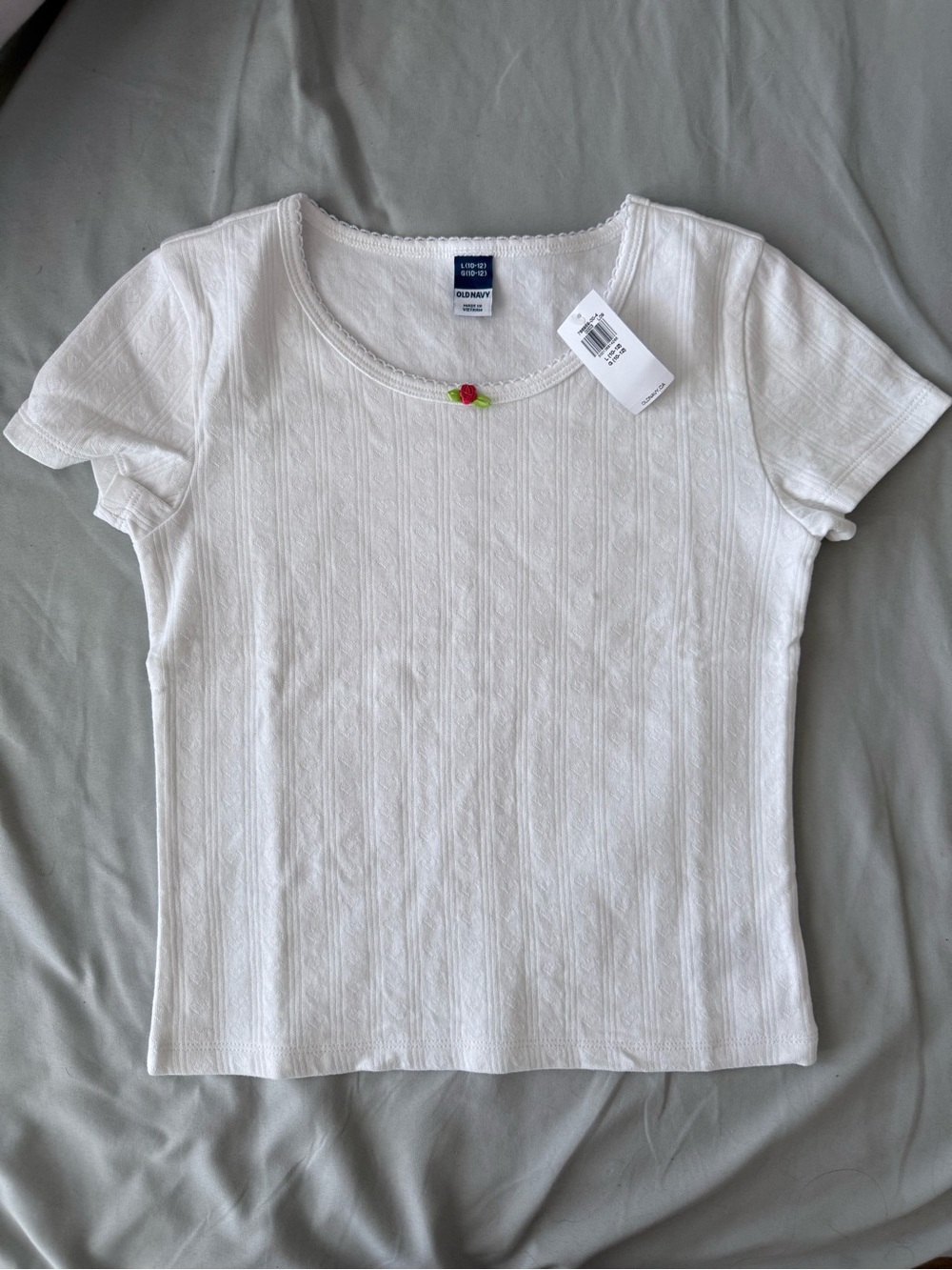 Old Navy White Ribbed Short Sleeve Tee with Red Rose Accent